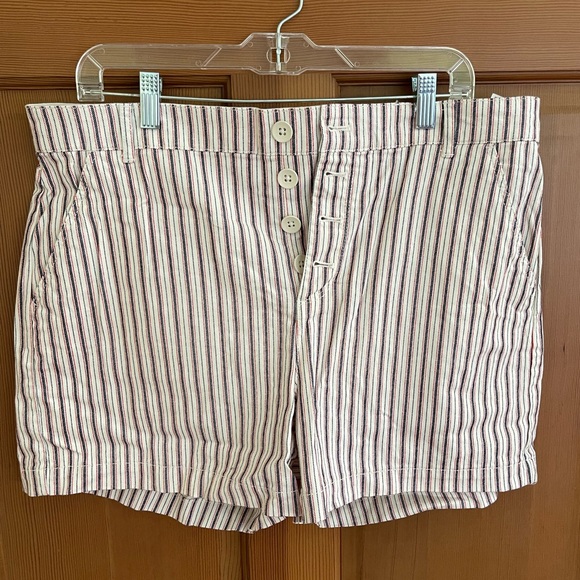 NWT Old Navy High Waisted Striped Shorts with Button Fly - Picture 1 of 3